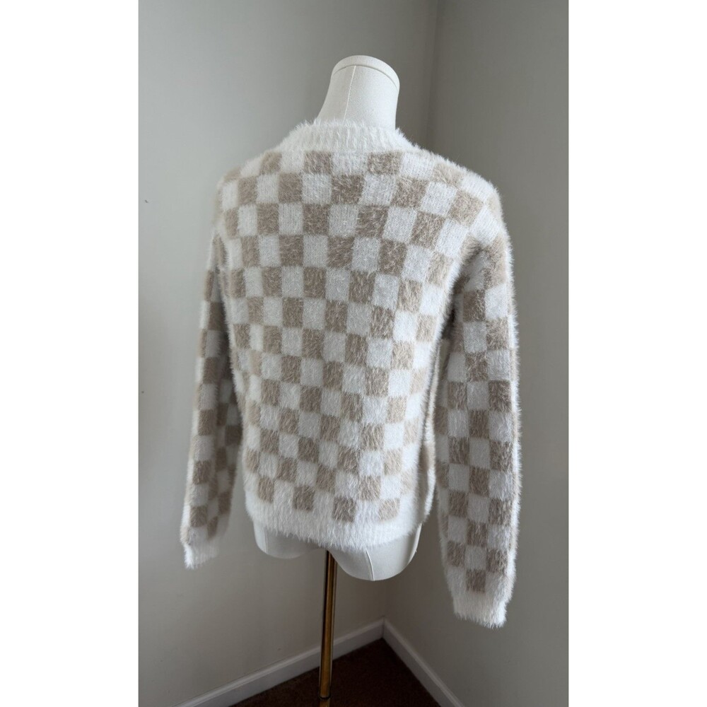 Industry Cardigan XS Cream Beige Checkered Fuzzy Cropped Button Front Sweater - Picture 4 of 13